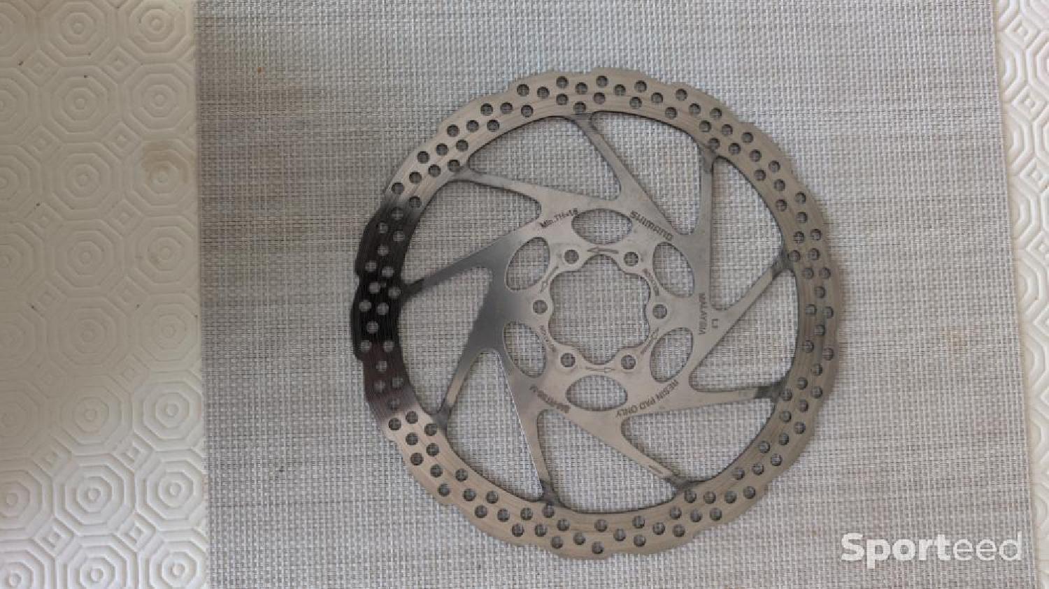 Disque de frein VTT Très bon état Shimano reconditionné disponible sur Sporteed