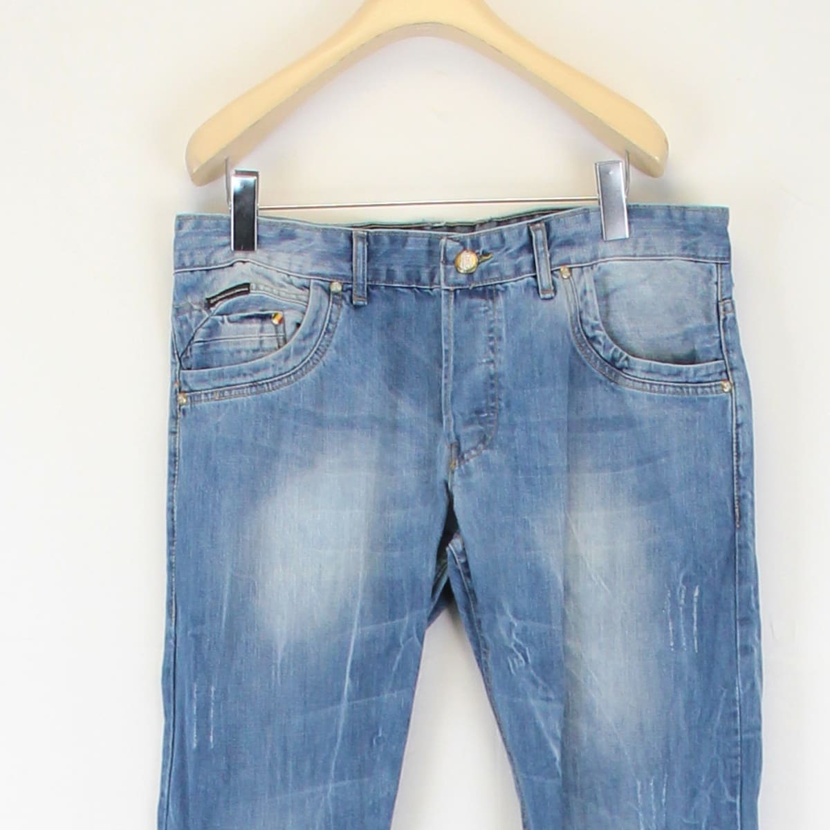 Voir photo 2 de Dolce & Gabbana - jeans en coton - taille 46 Dolce & Gabbana - jeans en coton - taille 46 Très bon état reconditionné photo 2