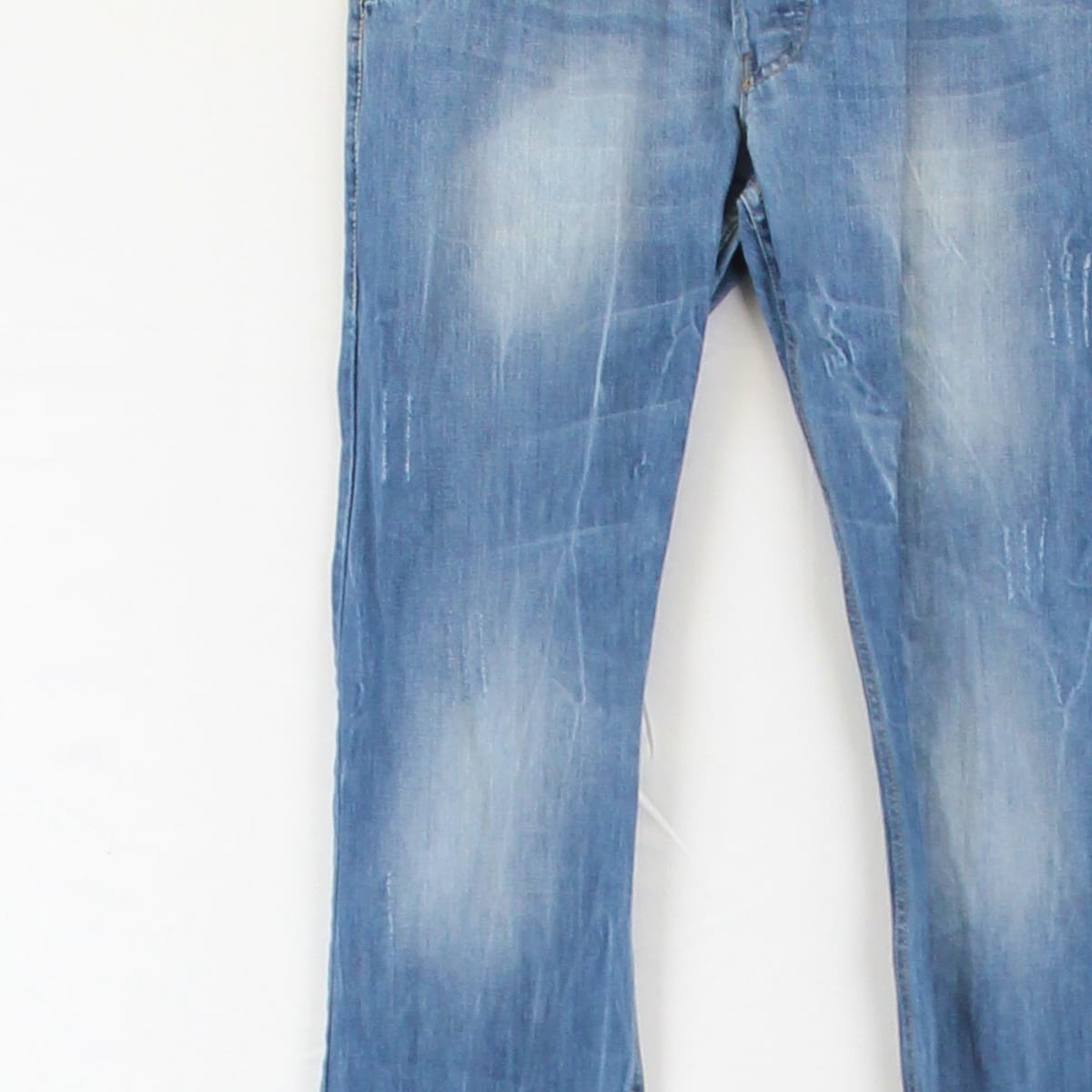Voir photo 3 de Dolce & Gabbana - jeans en coton - taille 46 Dolce & Gabbana - jeans en coton - taille 46 Très bon état reconditionné photo 3