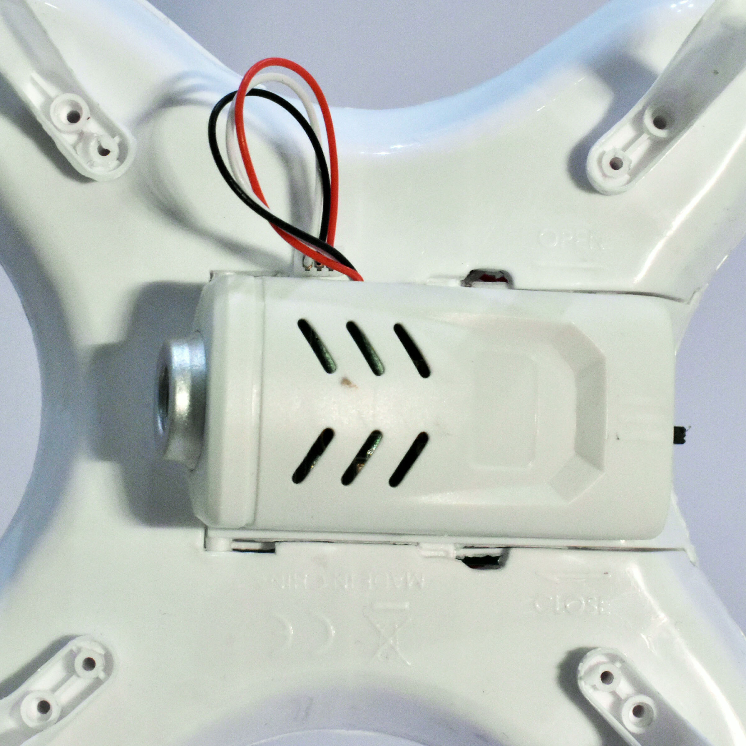 Voir photo 22 de Drone de Loisirs Démarqué - Caméra Intégrée - Pour Débuter | Dero Drone de Loisirs Démarqué - Caméra Intégrée - Pour Débuter Bon état reconditionné photo 22 | Dero