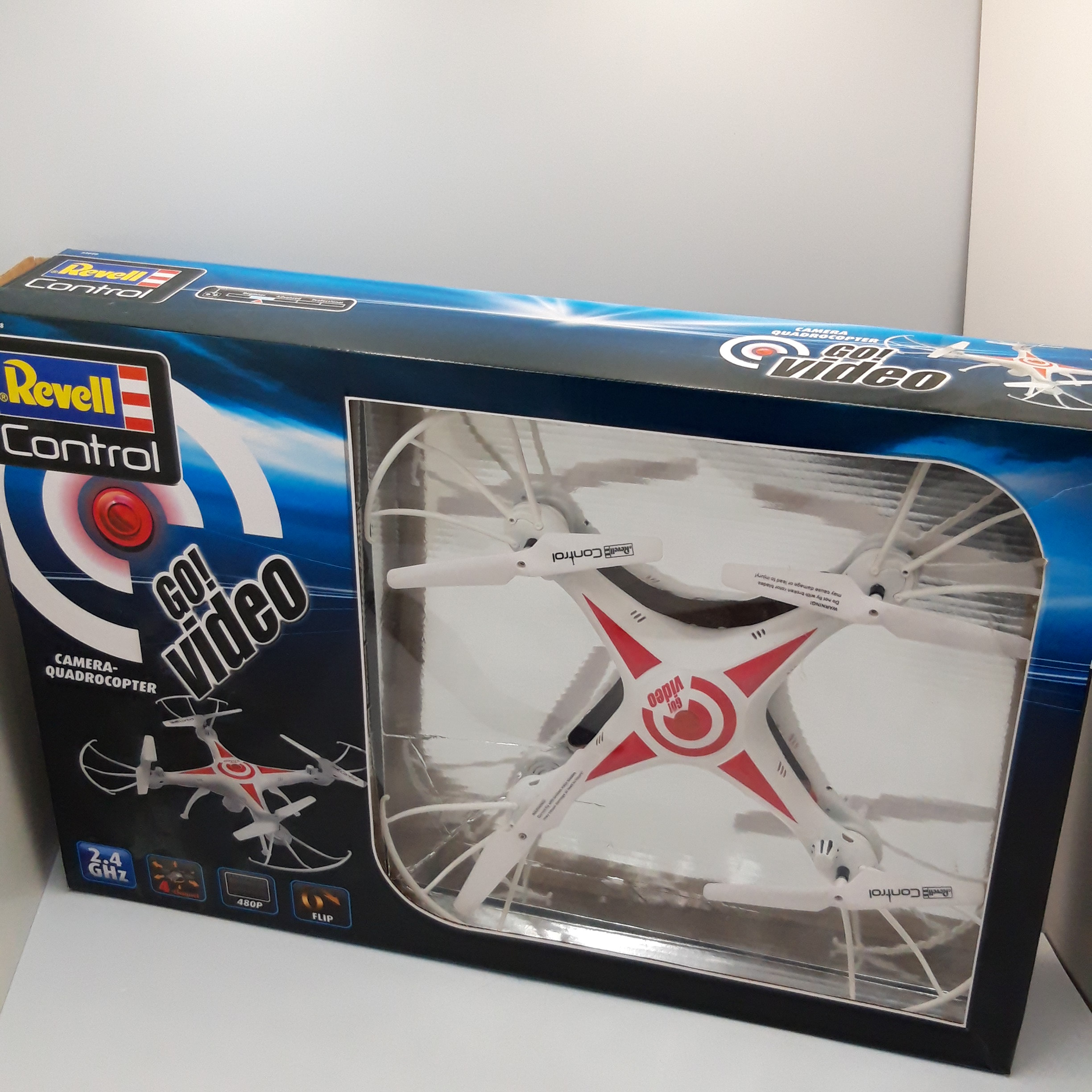 Voir photo 3 de Drone quadricoptère GO! video revell Drone quadricoptère GO! video revell Bon état reconditionné photo 3