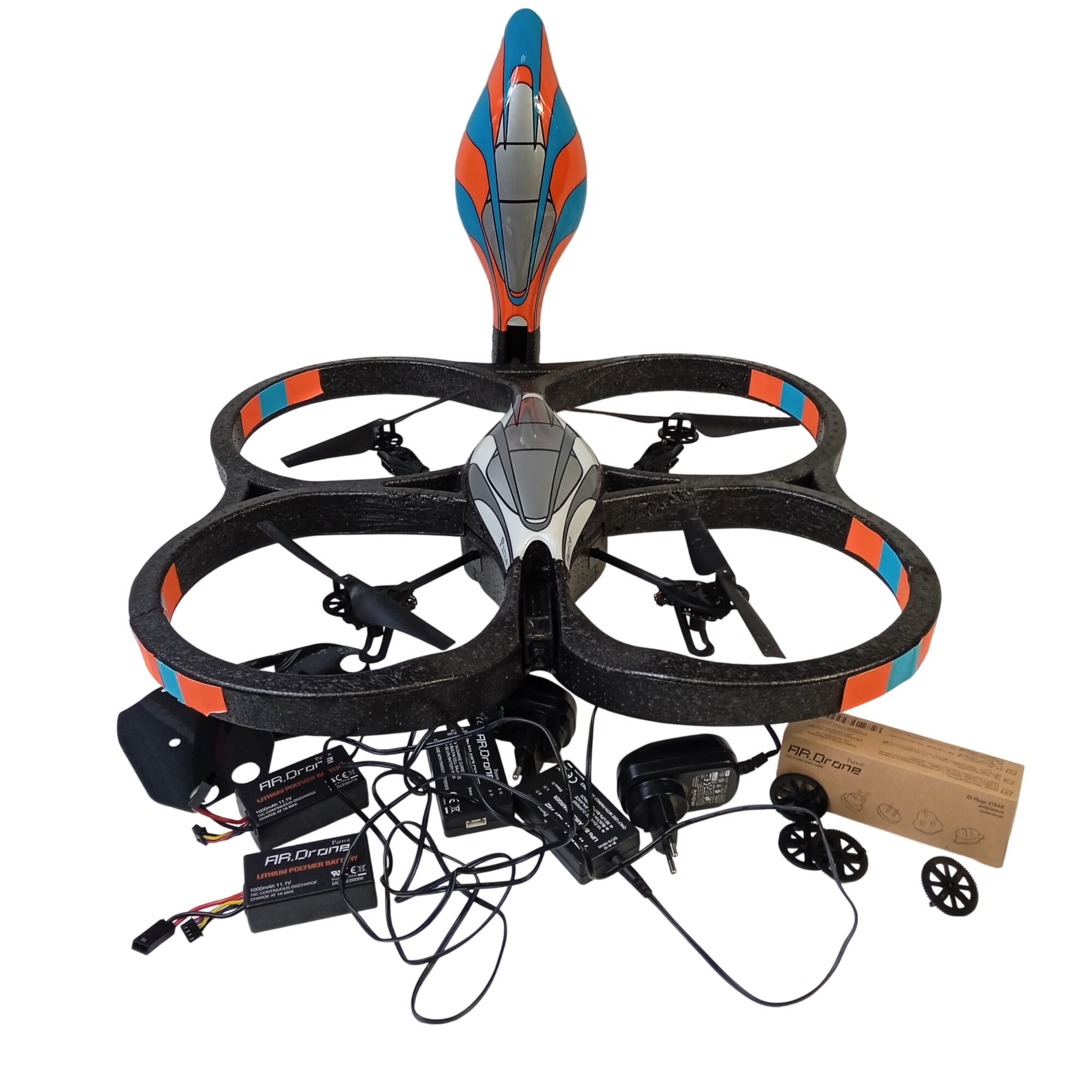 Drone vintage de loisirs AR-Drone Parrot État correct - 32,50 € Drone vintage de loisirs AR-Drone Parrot État correct reconditionné disponible sur Label Emmaüs