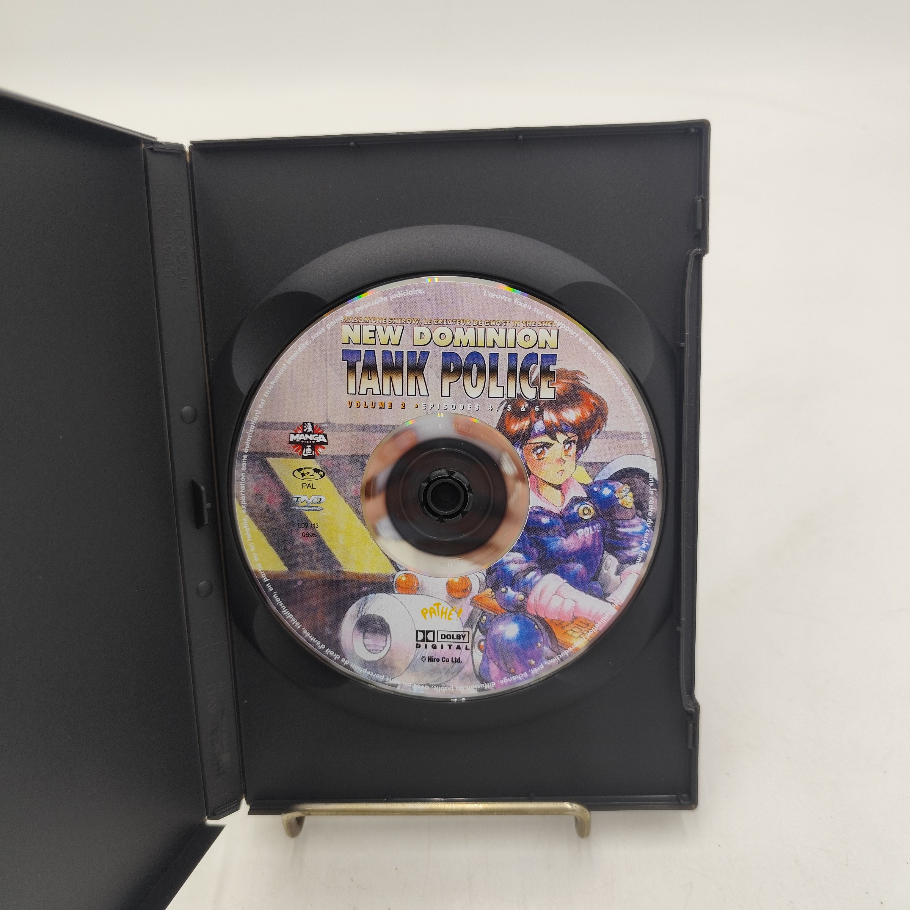 Voir photo 3 de DVD "New Dominion Tank Police - Volume 2" DVD "New Dominion Tank Police - Volume 2" Bon état reconditionné photo 3