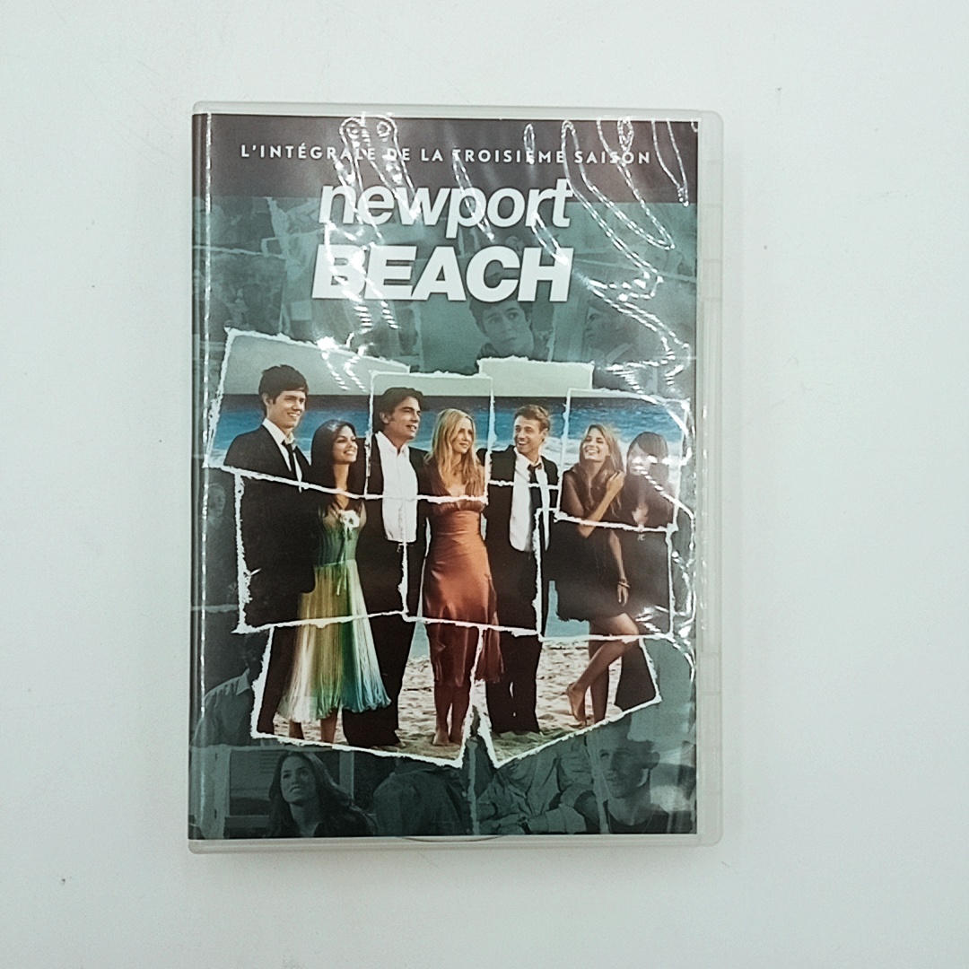 Voir photo 12 de DVD Newport Beach intégrale saison 1- 4 DVD Newport Beach intégrale saison 1- 4 Très bon état reconditionné photo 12