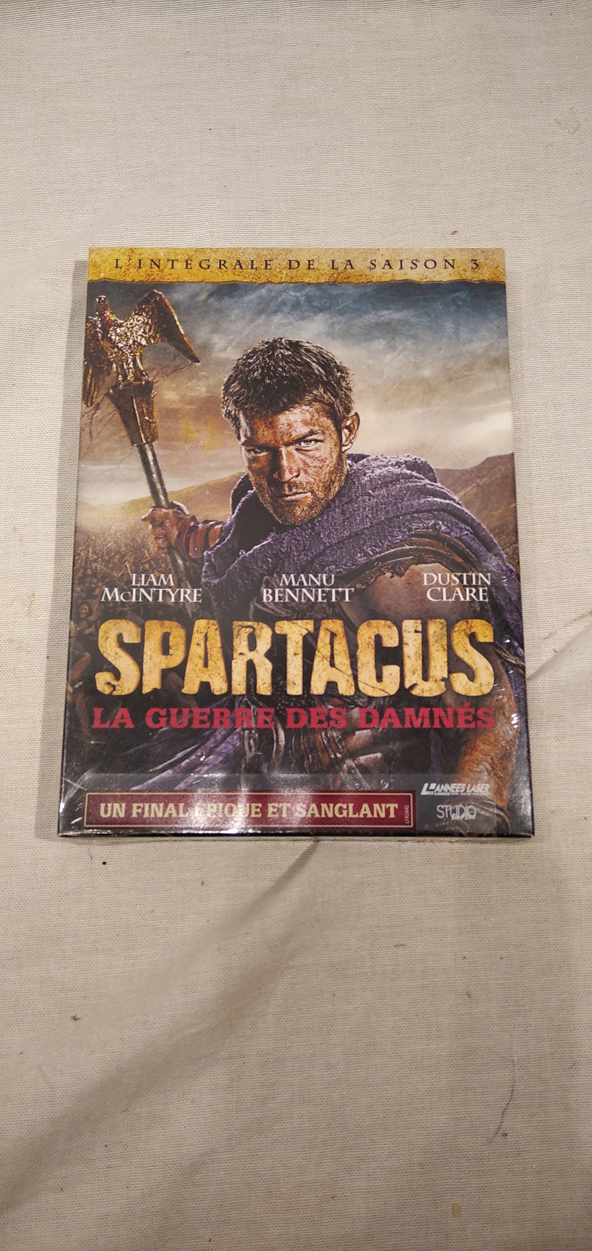 Voir photo 2 de Dvd SPARTACUS neuf sous blister Dvd SPARTACUS neuf sous blister Parfait état reconditionné photo 2