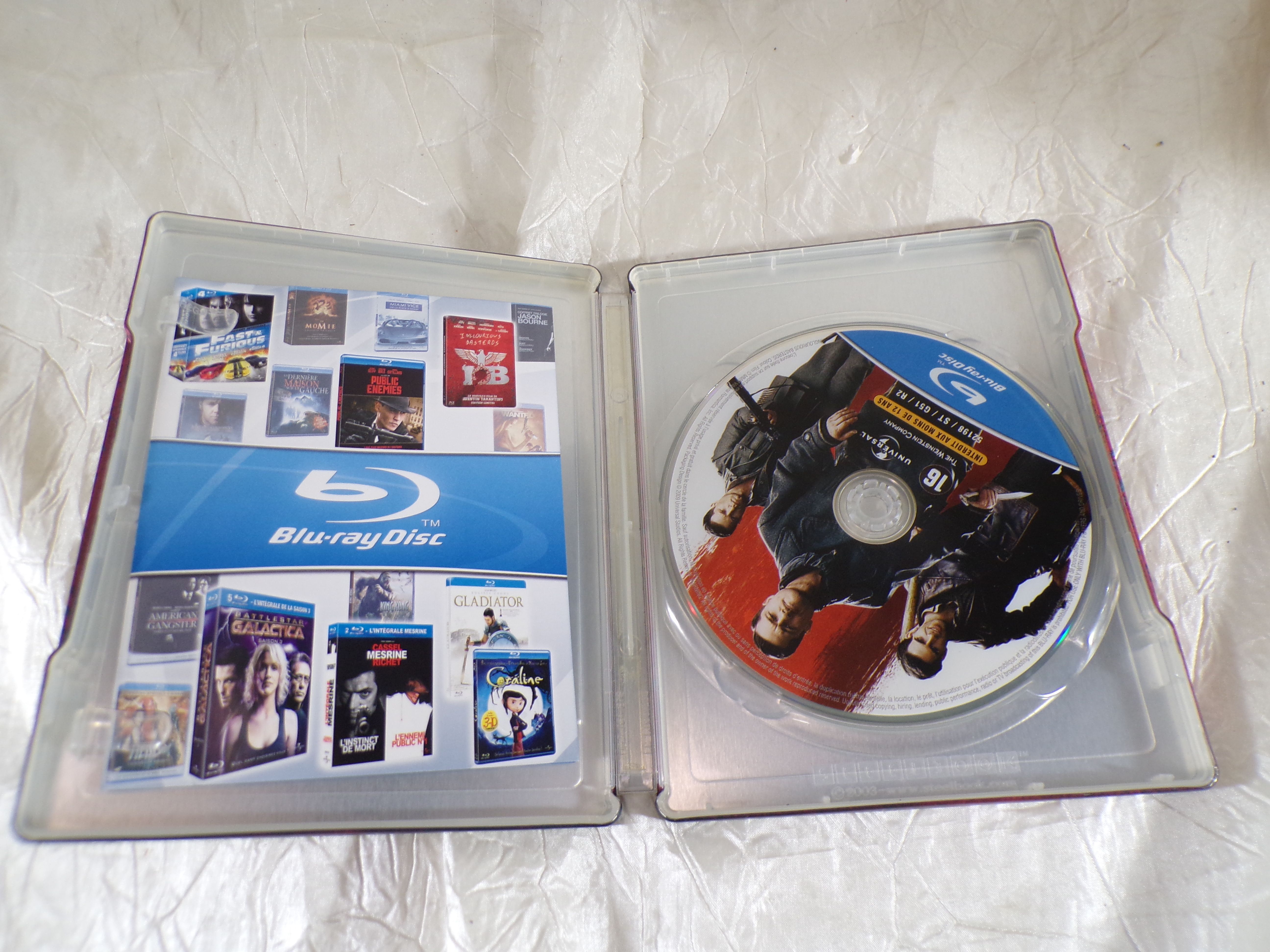 Voir photo 3 de DVD Steelbook Inglourious Basterds DVD Steelbook Inglourious Basterds Très bon état reconditionné photo 3