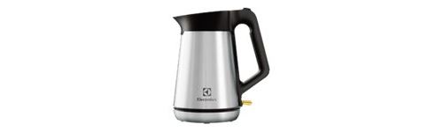 Electrolux EEWA5300 - Bouilloire - 1.5 litres - 2.4 kWatt - noir/inox État correct Electrolux reconditionné disponible sur Fnac