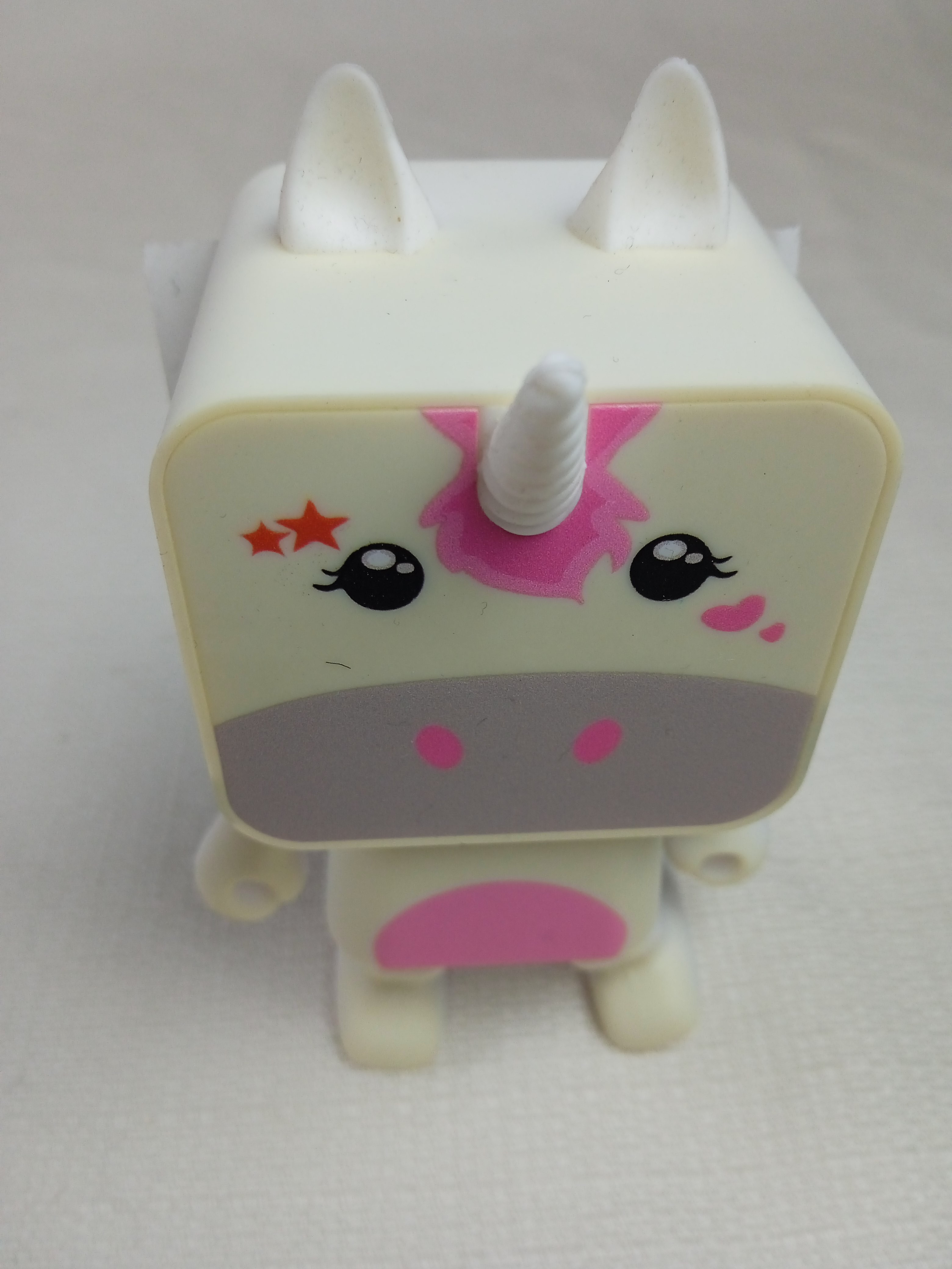 Voir photo 2 de Enceinte Bluetooth MOB (Mobility on Board) avec kit mains libres, Universal Dancing Animals Licorne Enceinte Bluetooth MOB (Mobility on Board) avec kit mains libres, Universal Dancing Animals Licorne Bon état reconditionné photo 2