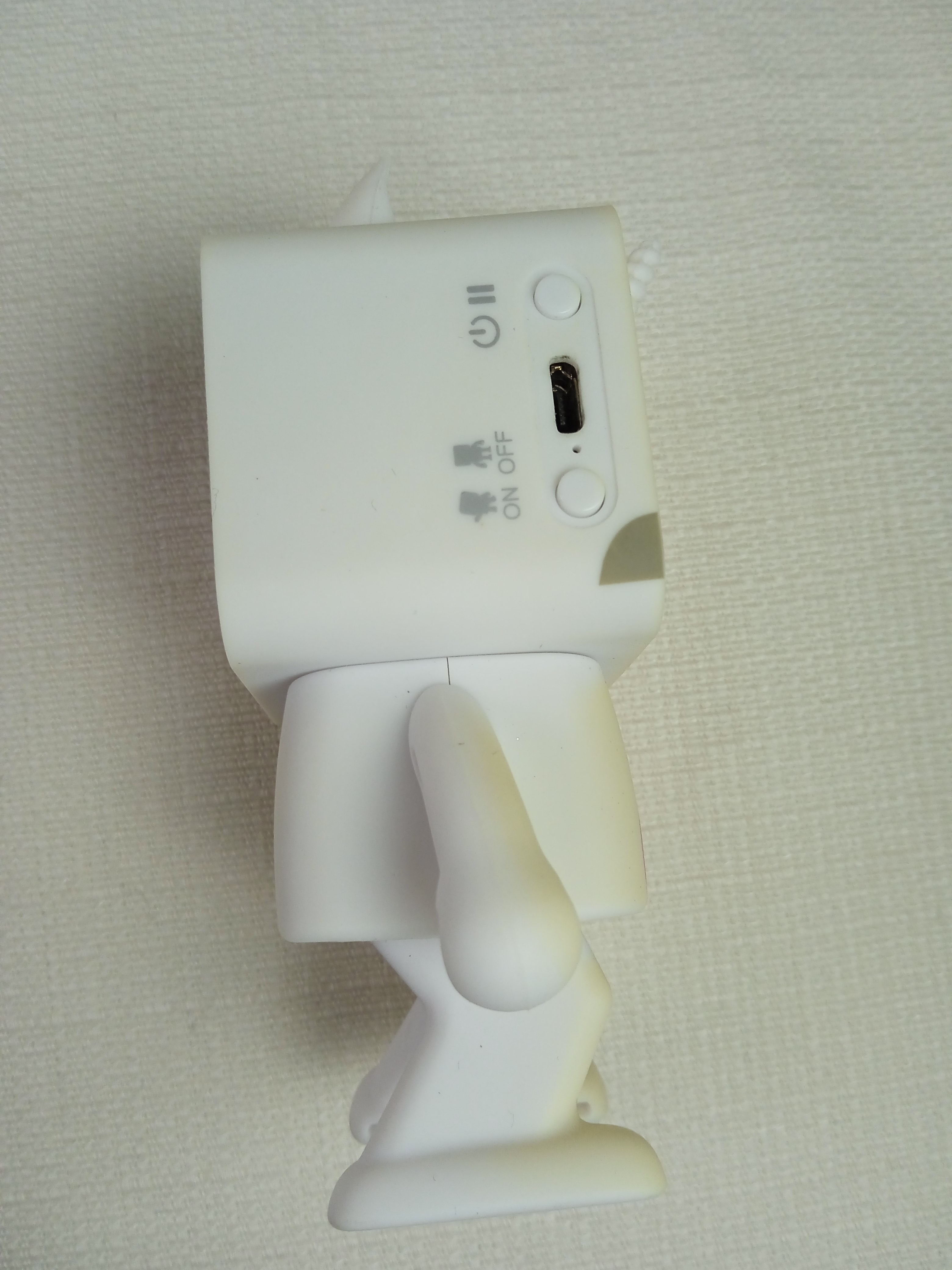 Voir photo 3 de Enceinte Bluetooth MOB (Mobility on Board) avec kit mains libres, Universal Dancing Animals Licorne Enceinte Bluetooth MOB (Mobility on Board) avec kit mains libres, Universal Dancing Animals Licorne Bon état reconditionné photo 3