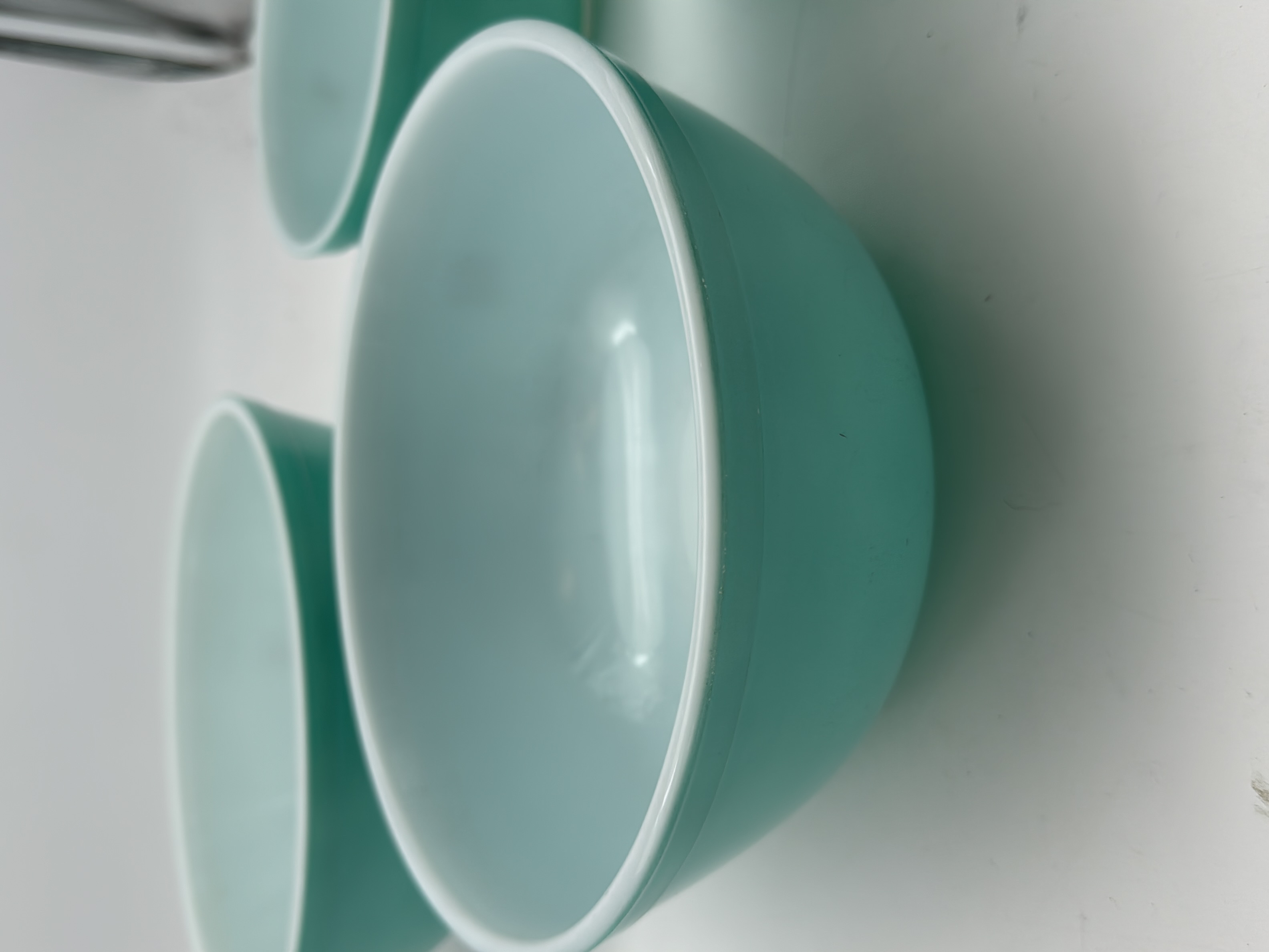 Voir photo 6 de Ensemble 4 Bols Pyrex Vintage Turquoise Ensemble 4 Bols Pyrex Vintage Turquoise Bon état reconditionné photo 6
