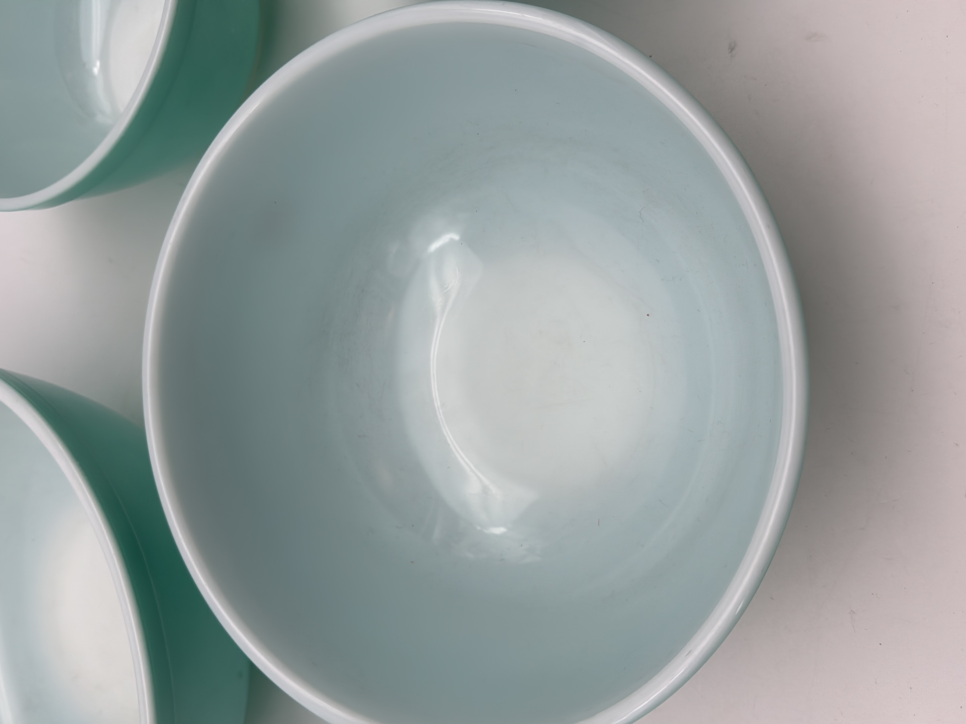 Voir photo 7 de Ensemble 4 Bols Pyrex Vintage Turquoise Ensemble 4 Bols Pyrex Vintage Turquoise Bon état reconditionné photo 7