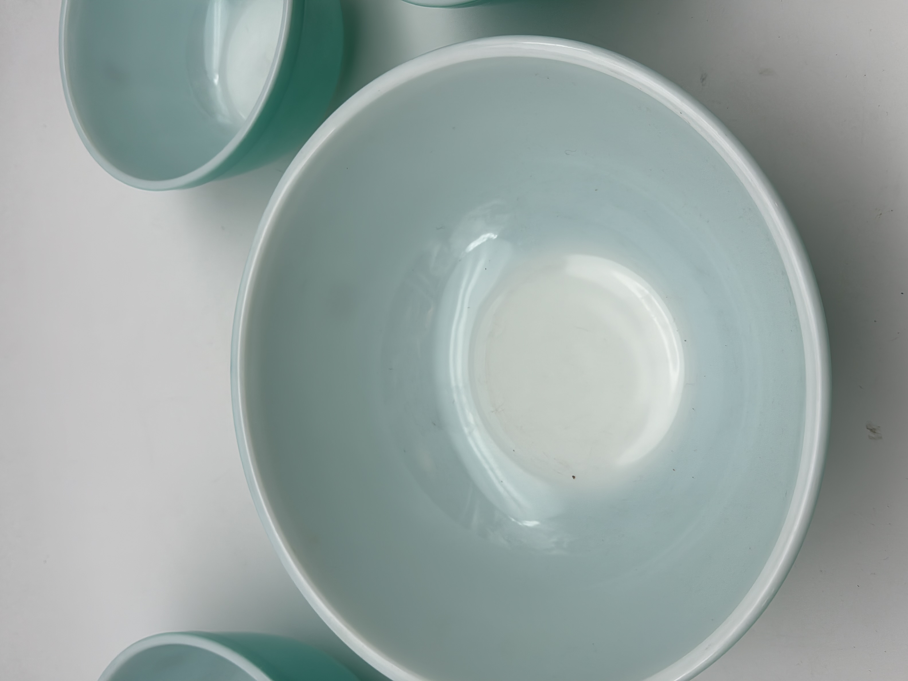 Voir photo 9 de Ensemble 4 Bols Pyrex Vintage Turquoise Ensemble 4 Bols Pyrex Vintage Turquoise Bon état reconditionné photo 9