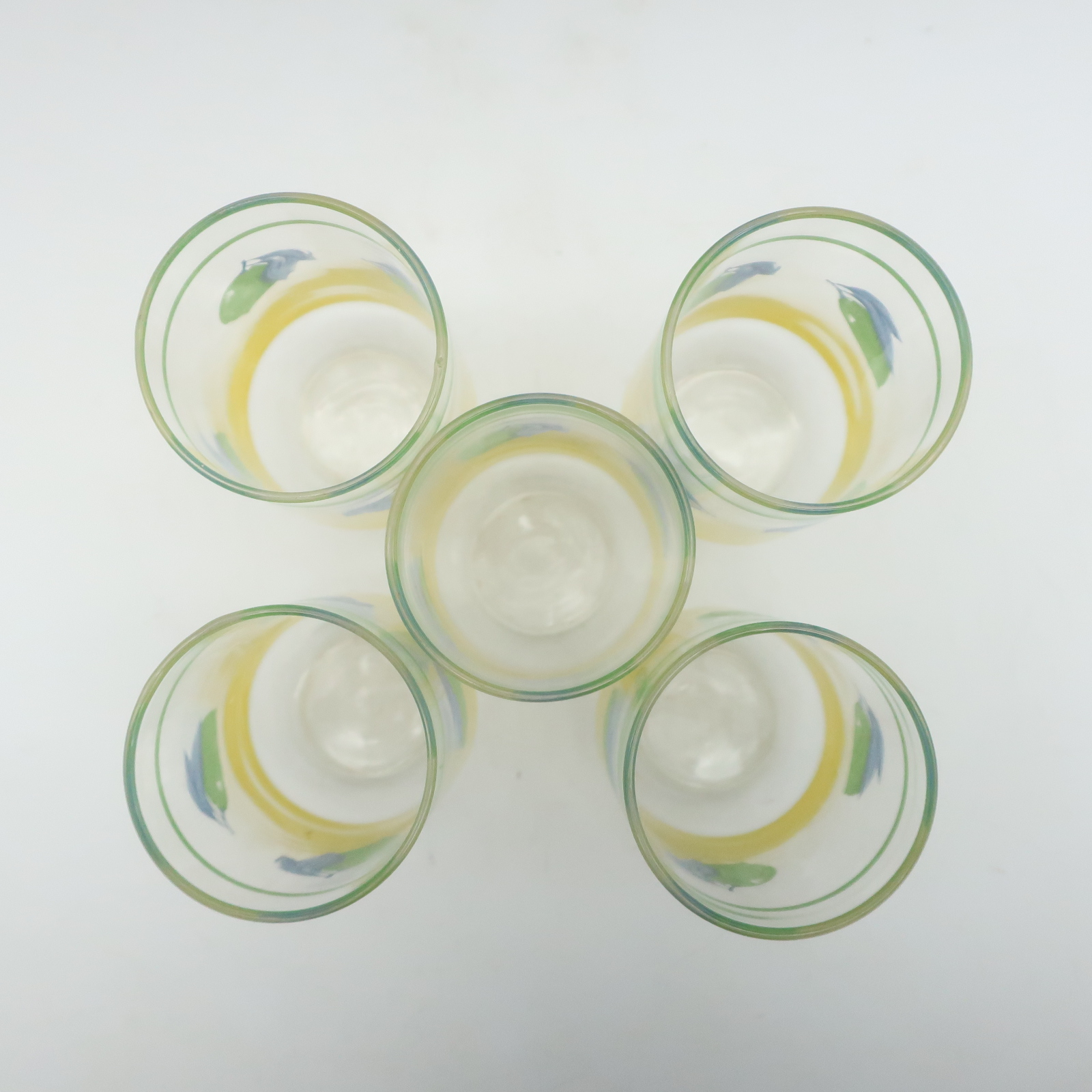 Voir photo 8 de Ensemble 6 Pieces en verre à motif " Citron Vert " Ensemble 6 Pieces en verre à motif " Citron Vert " Bon état reconditionné photo 8