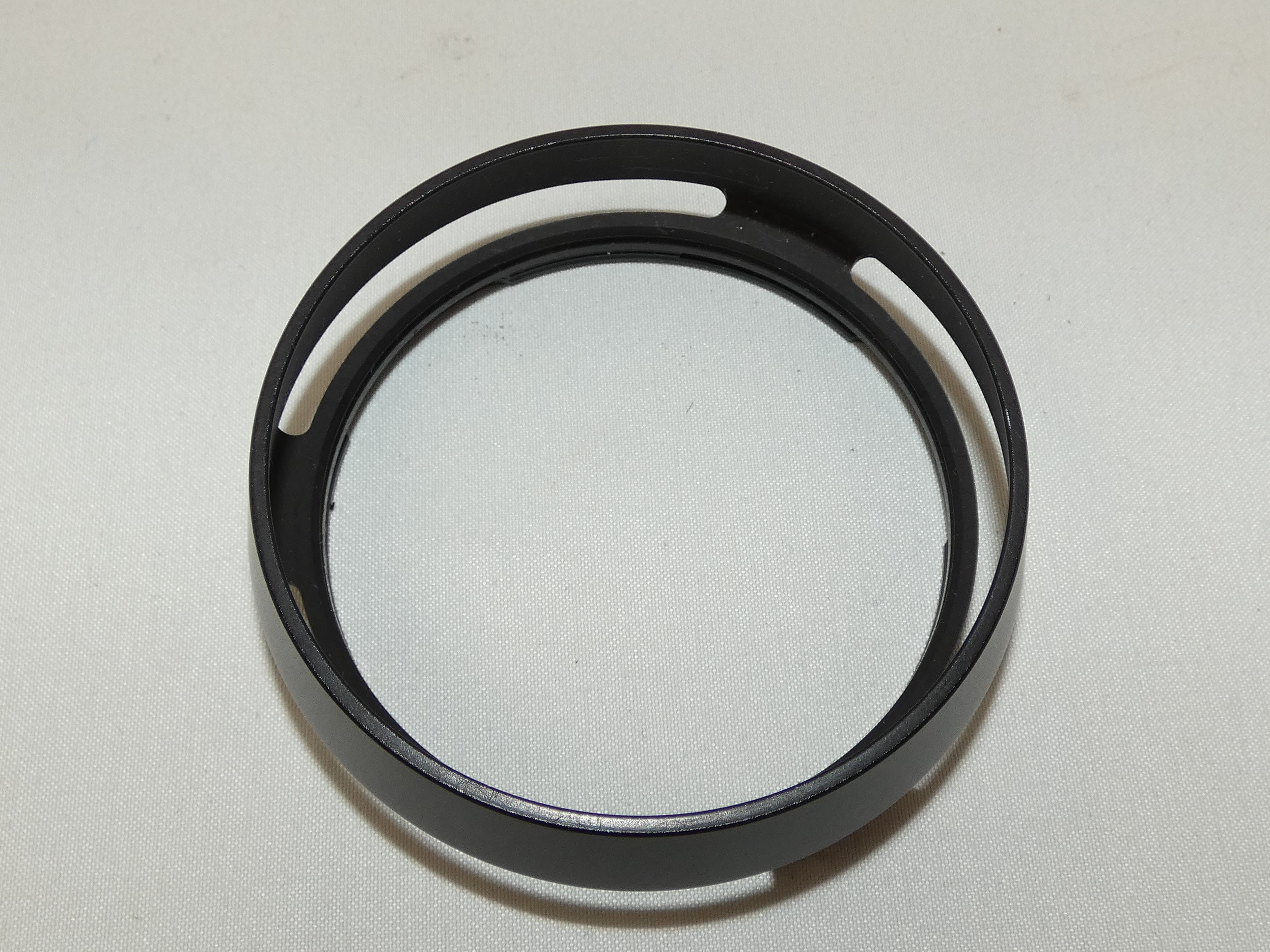 Voir photo 10 de Ensemble d'accessoires photographiques pare-soleil ajouré en métal JJC modèle LH-X100 avec bague d'adaptation pour filtre modèle LA-49X100, deux tubes d'allonge macro VILTROX DG-FU de 10 et 16 mm pour appareils photo hybrides Fujifilm X Ensemble d'accessoires photographiques pare-soleil ajouré en métal JJC modèle LH-X100 avec bague d'adaptation pour filtre modèle LA-49X100, deux tubes d'allonge macro VILTROX DG-FU de 10 et 16 mm pour appareils photo hybrides Fujifilm X très bon état reconditionné photo 10