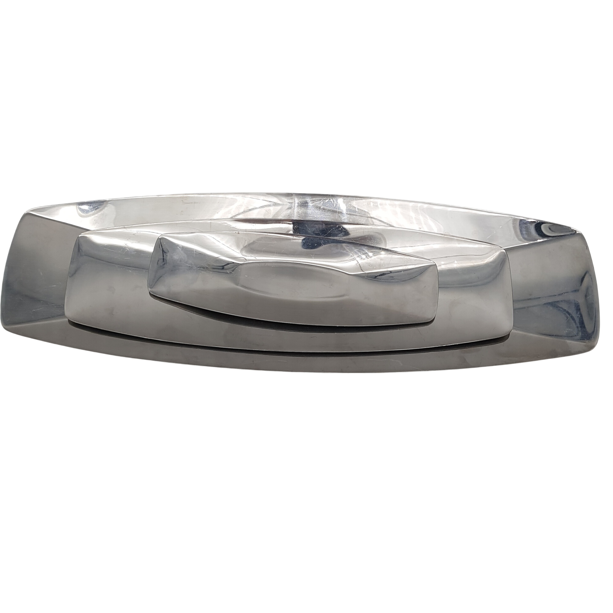 Acheter Ensemble de 3 plateaux argenté chromé Bon état - 22,00 € Ensemble de 3 plateaux argenté chromé Bon état reconditionné disponible sur Label Emmaüs