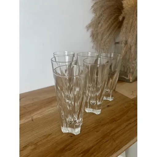 Ensemble De 6 Verres Bistrot Possiblement En Cristal Fabrication Italienne Bon état reconditionné disponible sur Rakuten