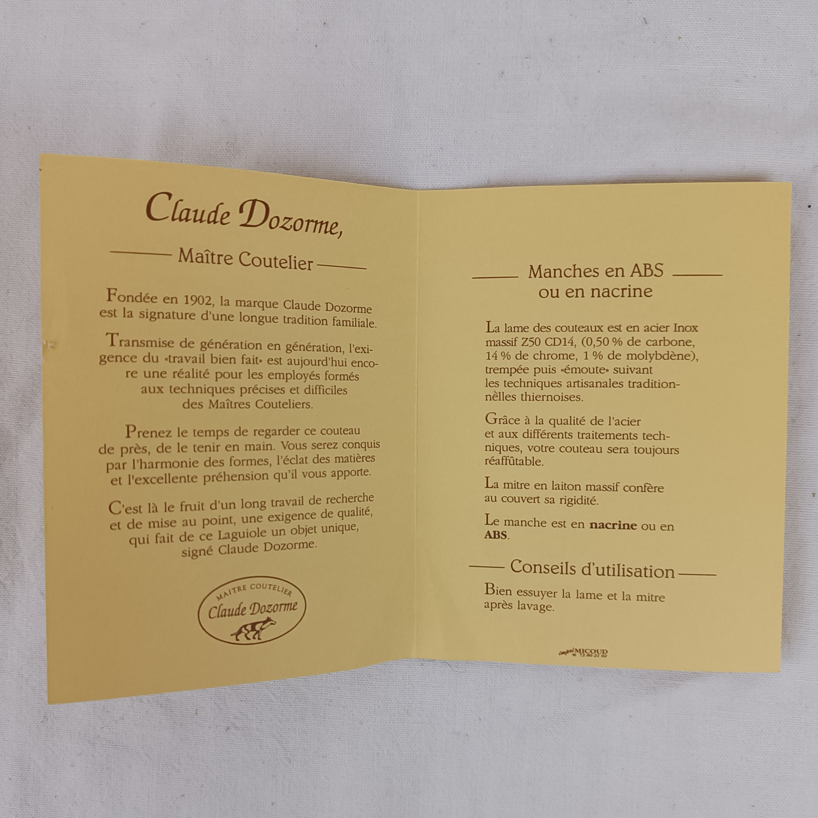 Voir photo 8 de Ensemble de couverts à Foie gras "Laguiole", par Claude DOZORME, dans sa boite d'origine Ensemble de couverts à Foie gras "Laguiole", par Claude DOZORME, dans sa boite d'origine reconditionné photo 8
