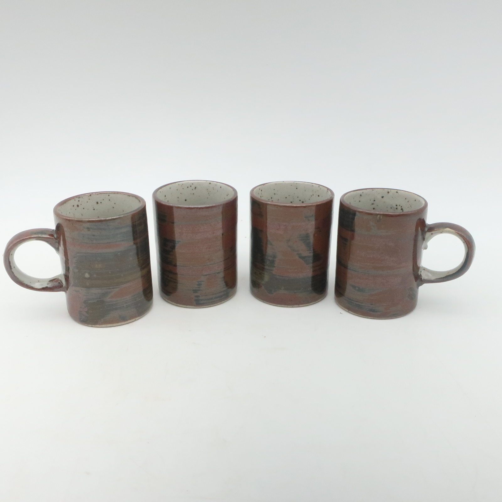 Voir photo 4 de Ensemble de12 Tasses et Sous-Tasses vintage (1970) grès paysan Japan Ensemble de12 Tasses et Sous-Tasses vintage (1970) grès paysan Japan Très bon état reconditionné photo 4