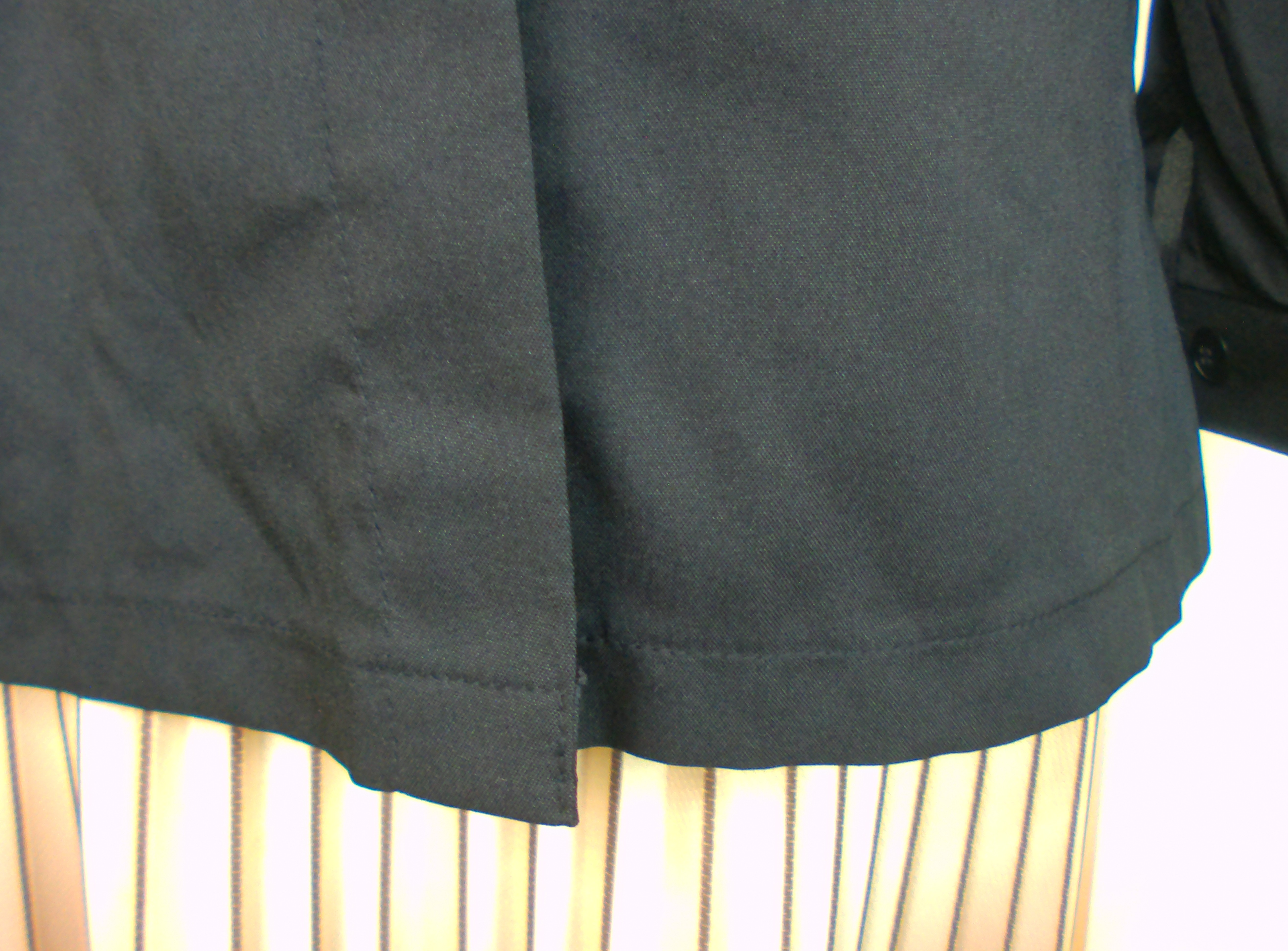 Voir photo 6 de Ensemble jupe - chemise, beige - marron clair et noir, taille M Ensemble jupe - chemise, beige - marron clair et noir, taille M Très bon état reconditionné photo 6