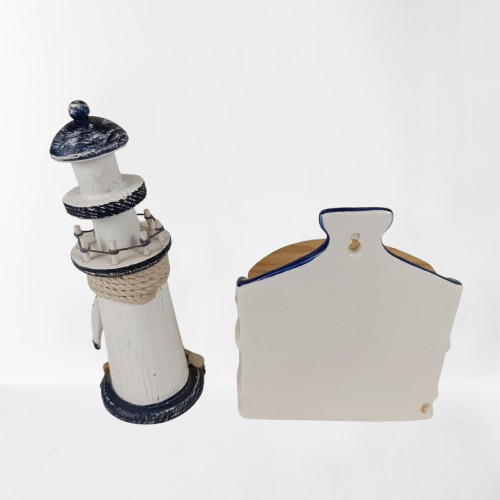 Voir photo 4 de Ensemble marin avec un pot de cuisine et un porte-bouteille et une décoration phare Ensemble marin avec un pot de cuisine et un porte-bouteille et une décoration phare Bon état reconditionné photo 4