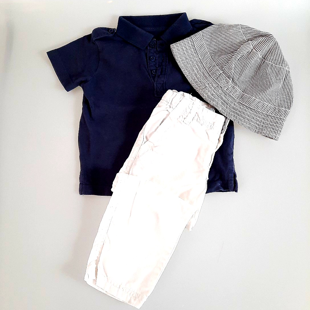 Voir photo 2 de ENSEMBLE (polo, pantalon et bob) en coton de la marque "Bout'chou" pour bébé 18 mois . ENSEMBLE (polo, pantalon et bob) en coton de la marque "Bout'chou" pour bébé 18 mois . Très bon état reconditionné photo 2