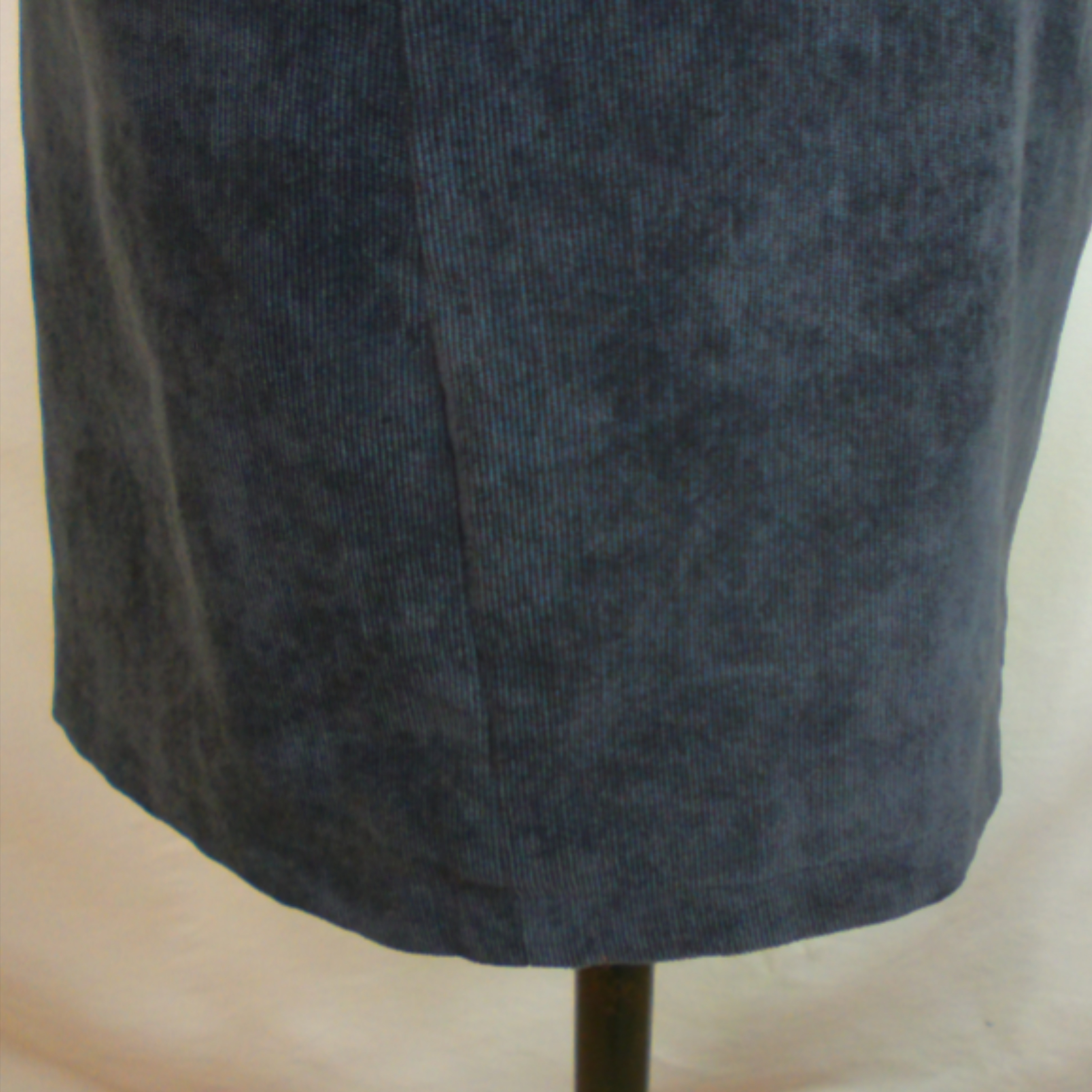 Voir photo 23 de Ensemble Salopette - chemise, gris foncé - noir et blanc, taille 1 Ensemble Salopette - chemise, gris foncé - noir et blanc, taille 1 Très bon état reconditionné photo 23