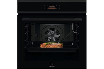 EOE8P19WH Très bon état - 549,00 € EOE8P19WH Très bon état Electrolux reconditionné disponible sur Darty