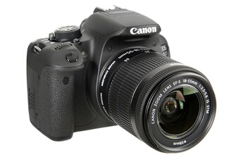 EOS 700D + 18-55 IS STM Bon état Canon reconditionné disponible sur Darty