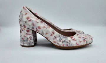 Escarpin à motif floral de seconde main Très bon état - 10,00 € Escarpin à motif floral de seconde main Très bon état N/A reconditionné disponible sur Claquettes Market