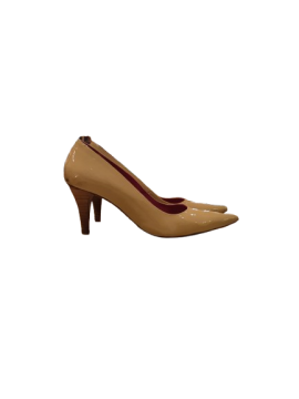 Acheter Escarpin laqué beige -FRANCEMODE T.39.5 de seconde main - 20,00 € Escarpin laqué beige -FRANCEMODE T.39.5 de seconde main N/A reconditionné disponible sur Claquettes Market