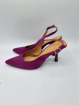 Escarpin texto violet de seconde main - 18,00 € Escarpin texto violet de seconde main reconditionné disponible sur Claquettes Market