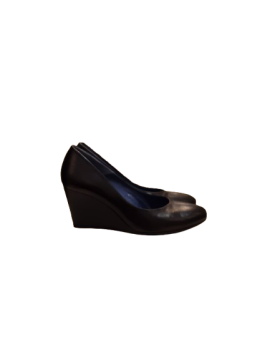Acheter Escarpins de seconde main - 20,00 € | Dero Escarpins de seconde main N/A reconditionné disponible sur Claquettes Market | Dero