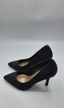 Escarpins - 18,00 € Escarpins Gémo reconditionné disponible sur Claquettes Market | Dero