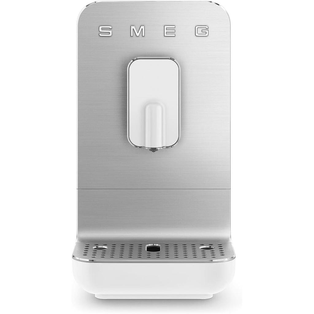 Expresso avec broyeur Smeg BCC01WHMEU 1,4000L - Blanc Reconditionné - 529,00 € Expresso avec broyeur Smeg BCC01WHMEU 1,4000L - Blanc Reconditionné Smeg reconditionné disponible sur Backmarket