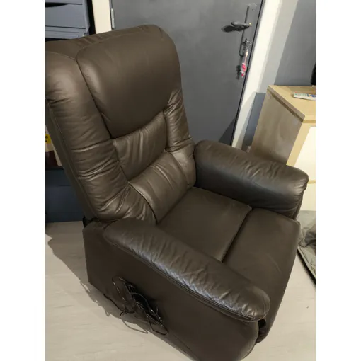Fauteuil Électrique occasion reconditionné disponible sur Rakuten