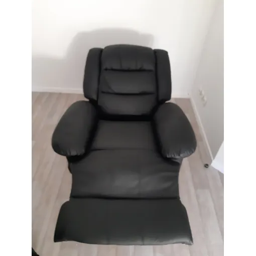 Fauteuil inclinable cuir noir Bon état reconditionné disponible sur Rakuten