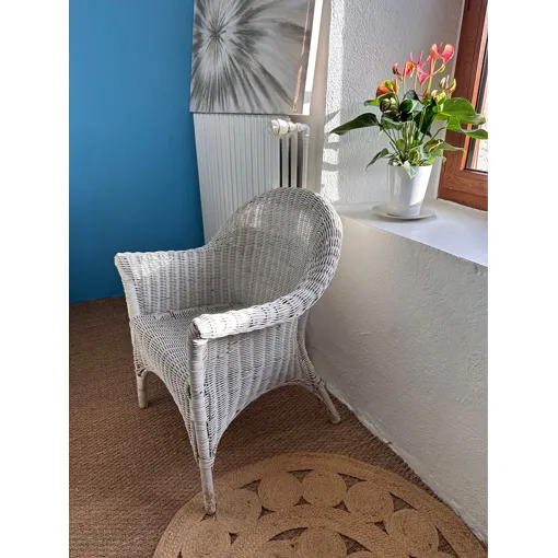 Fauteuil osier blanc Bon état reconditionné disponible sur Rakuten