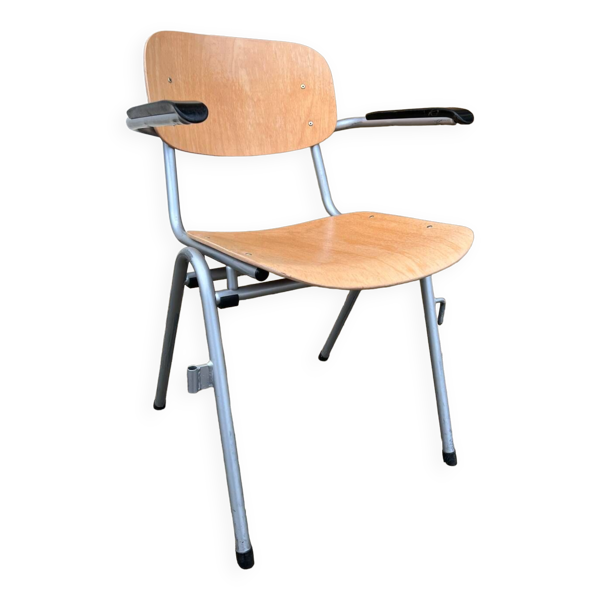 Fauteuils industriel Bon état reconditionné (offre indisponible)