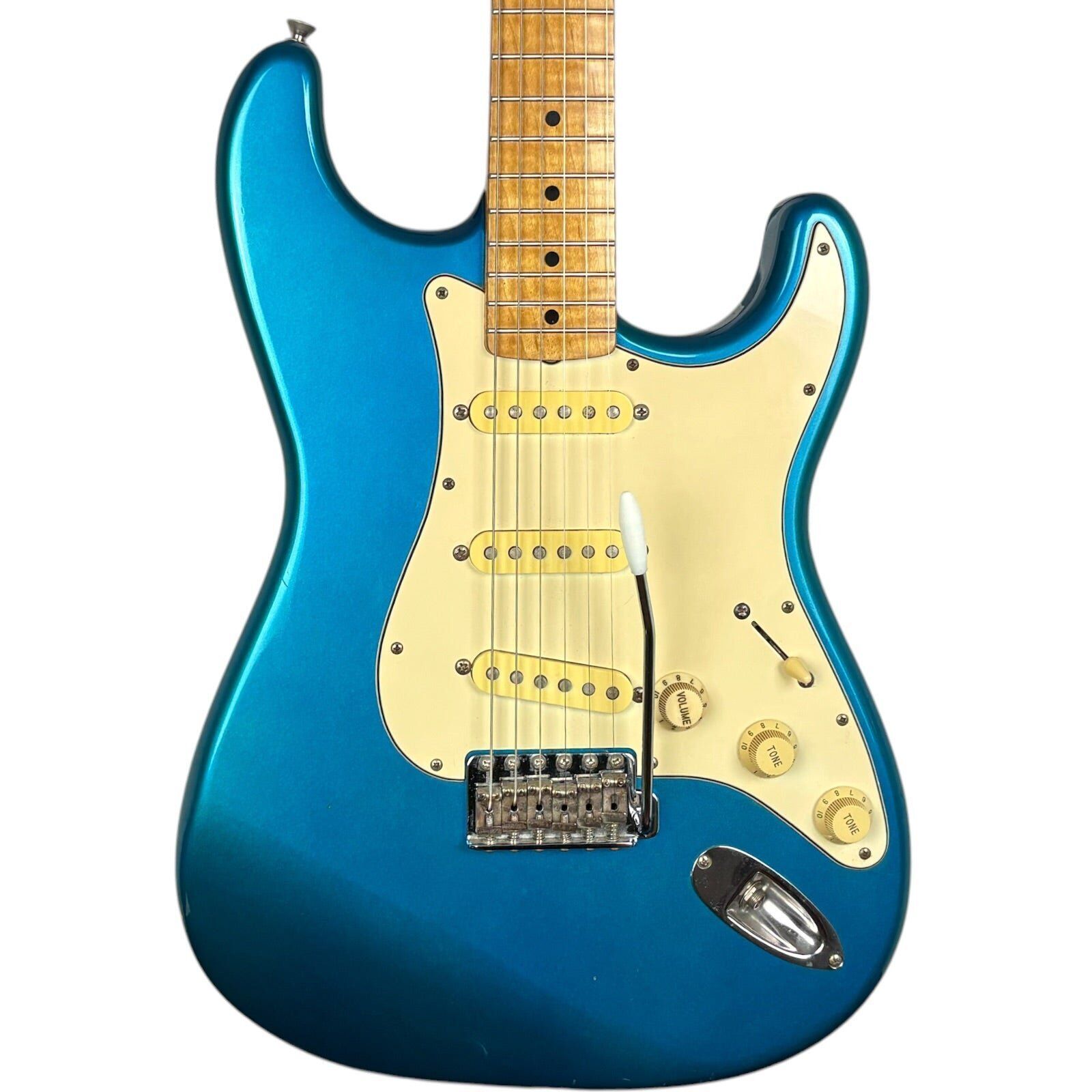 Fender Japan ST-43J Stratocaster 1993-1994 - Lake Placid bleu bleu Bon état Fender reconditionné disponible sur Refurbed | Dero