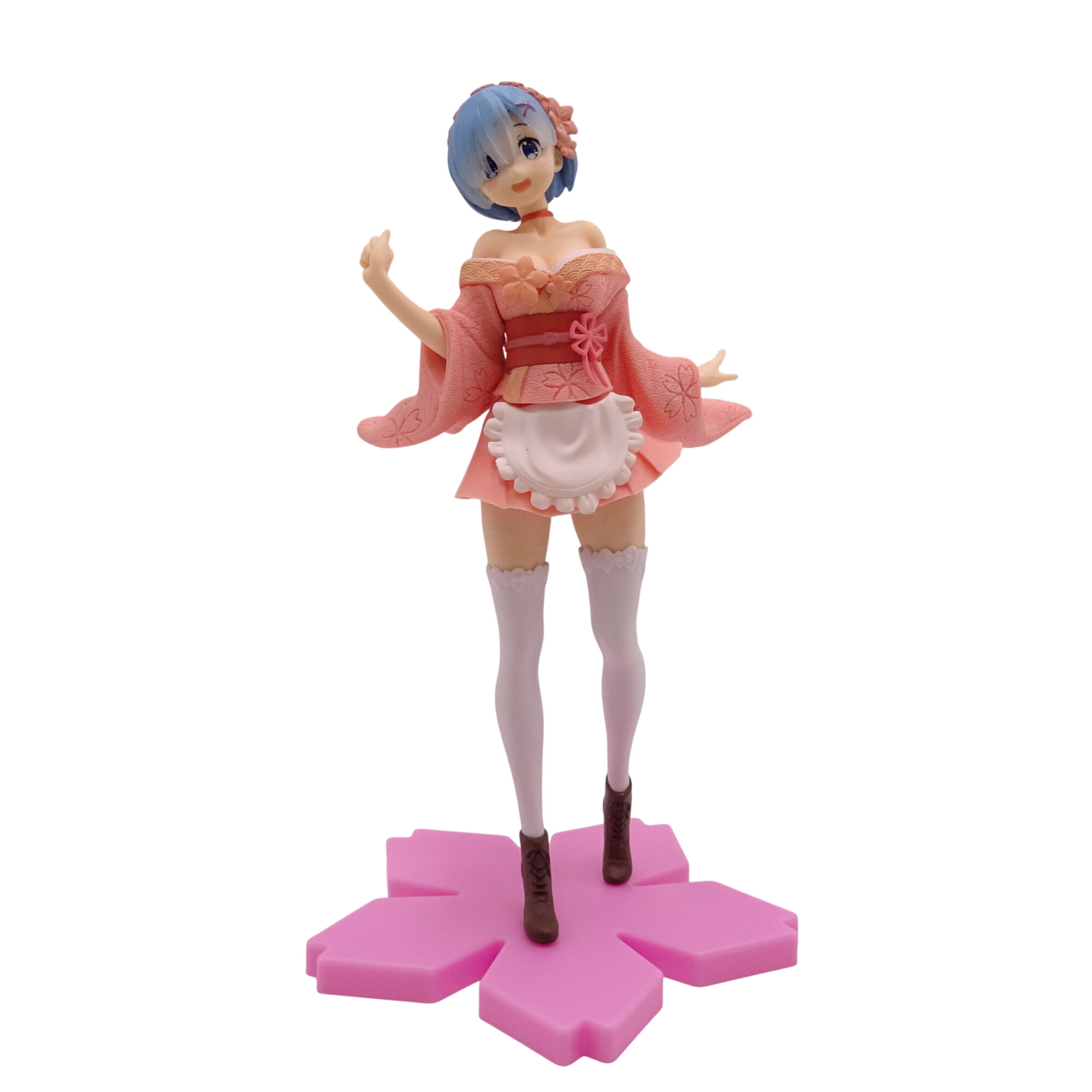 Figurine de collection manga Re:Zero 25cm Bon état - 22,00 € Figurine de collection manga Re:Zero 25cm Bon état reconditionné disponible sur Label Emmaüs