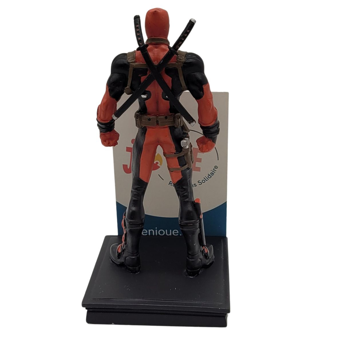 Voir photo 3 de Figurine - Deadpool 10 cm - Marvel - À partir de 14 ans. Figurine - Deadpool 10 cm - Marvel - À partir de 14 ans. Bon état reconditionné photo 3