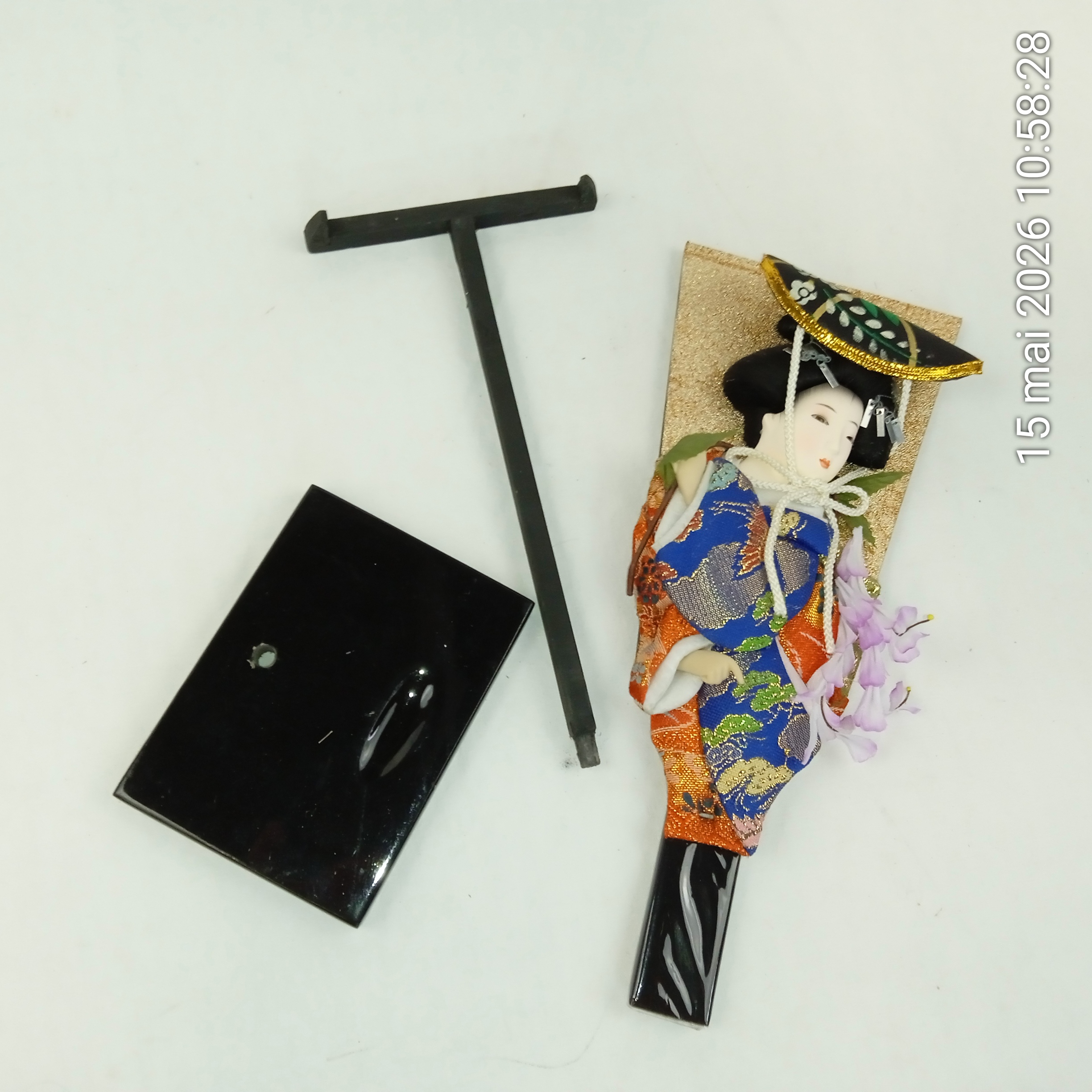 Voir photo 3 de Figurine Japonaise Traditionnelle Geisha Figurine Japonaise Traditionnelle Geisha Parfait état reconditionné photo 3
