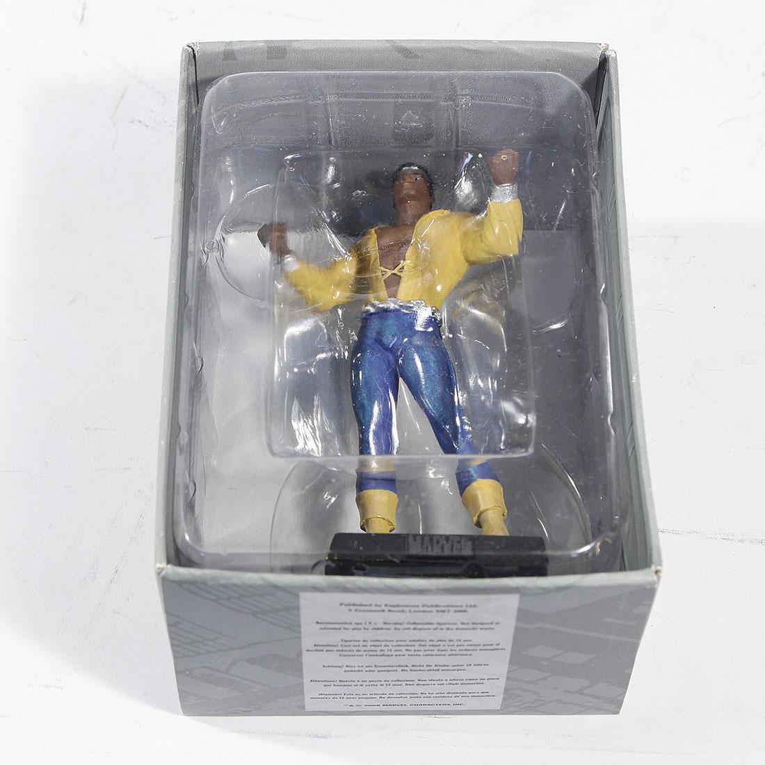Voir photo 2 de Figurine Marvel Luke Cage plomb Figurine Marvel Luke Cage plomb Bon état reconditionné photo 2