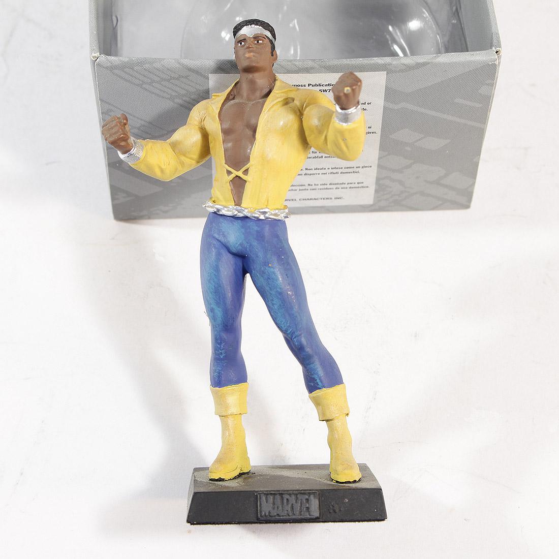 Acheter Figurine Marvel Luke Cage plomb Bon état - 10,00 € Figurine Marvel Luke Cage plomb Bon état reconditionné disponible sur Label Emmaüs