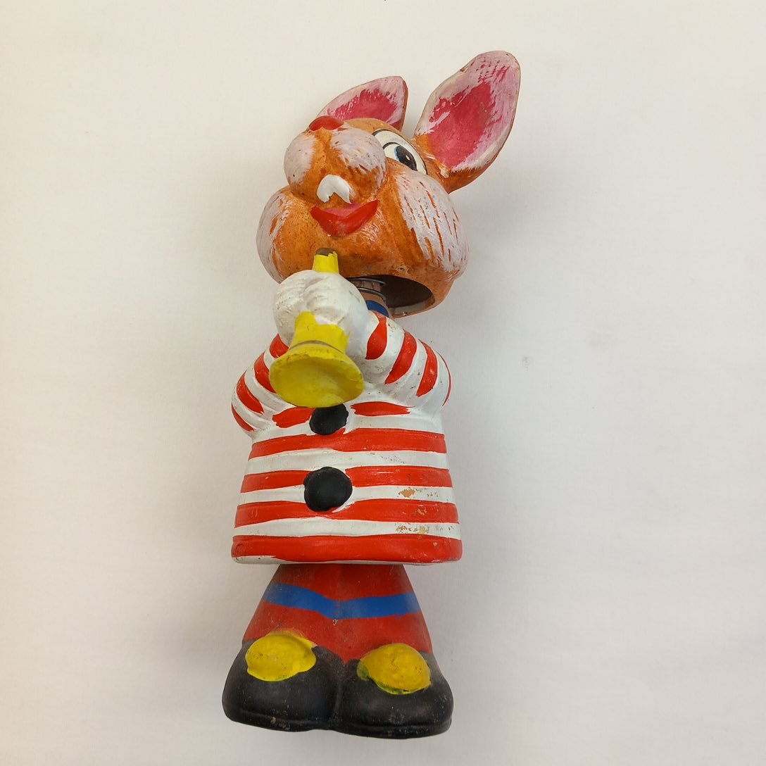 Voir photo 5 de Figurine Zoomorphe Artisanale en Céramique sur ressort Figurine Zoomorphe Artisanale en Céramique sur ressort Bon état reconditionné photo 5