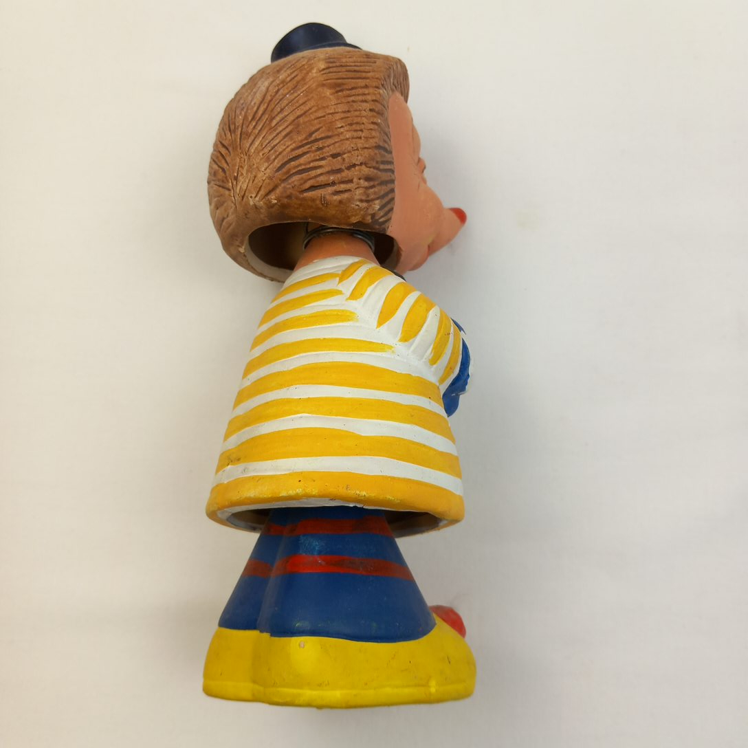 Voir photo 2 de Figurine Zoomorphe en Céramique sur ressort Figurine Zoomorphe en Céramique sur ressort Bon état reconditionné photo 2