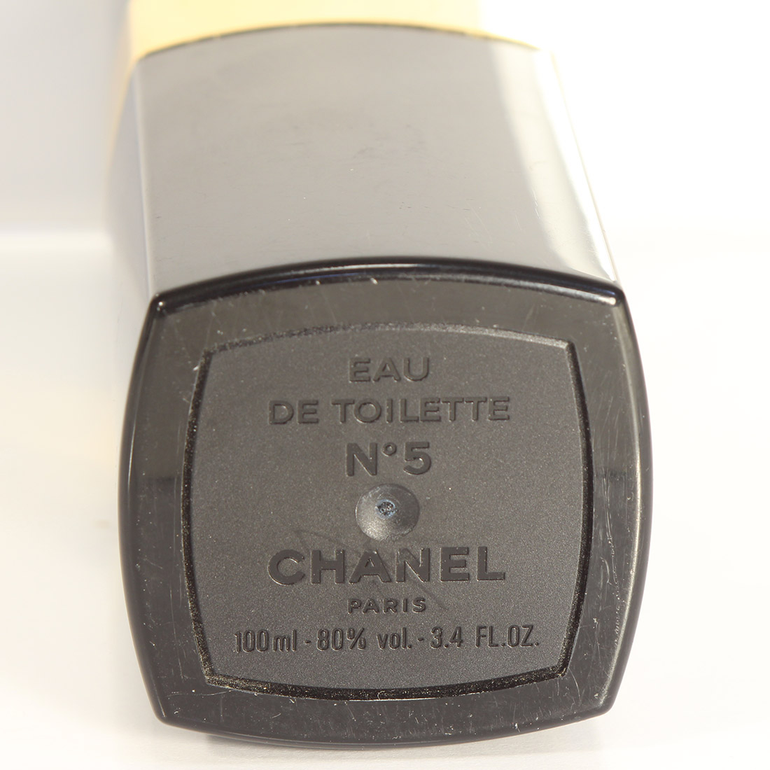 Voir photo 4 de Flacon rechargeable vide 100 ml Chanel N 5 Flacon rechargeable vide 100 ml Chanel N 5 État correct reconditionné photo 4