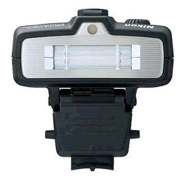 Flash Nikon asservi SB-R200 État correct reconditionné disponible sur Fnac