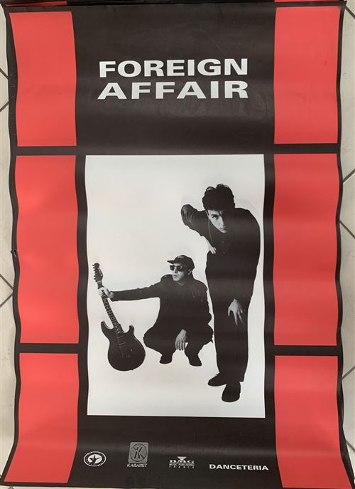 Acheter FOREIGN AFFAIR - TOUR 1989 - 70x100cm - Affiche État correct - 29,99 € FOREIGN AFFAIR - TOUR 1989 - 70x100cm - Affiche État correct N/A reconditionné disponible sur Fnac
