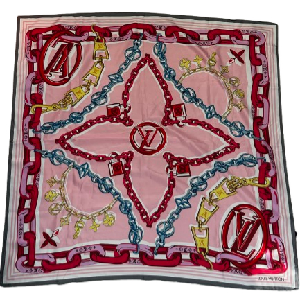 Foulard Louis Vuitton en 100% soie Parfait état - 200,00 € Foulard Louis Vuitton en 100% soie Parfait état reconditionné disponible sur Label Emmaüs